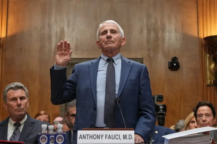 Senate committee votes to hold Fauci in contempt
